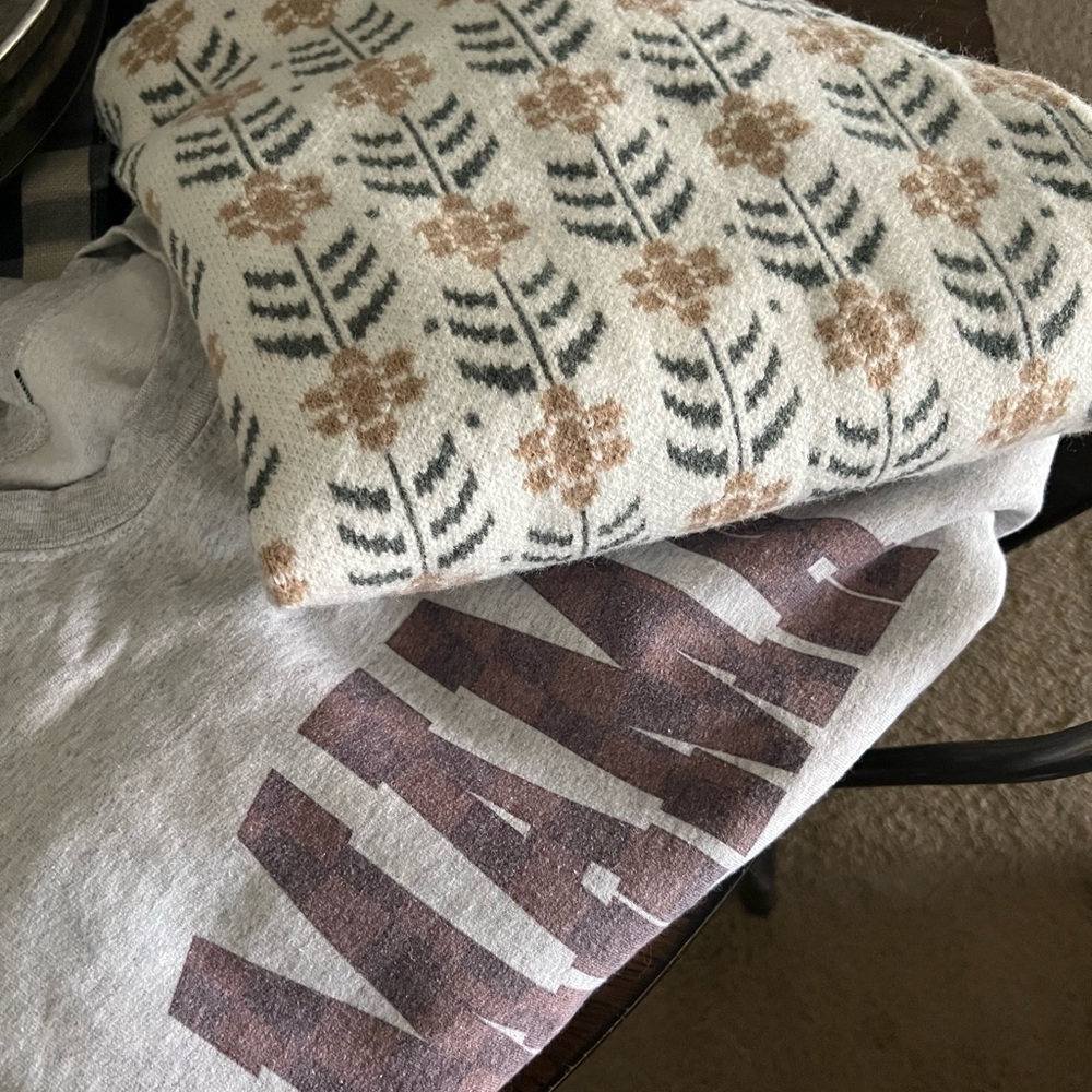 Floral Knit Sweater & Mama Sweater Bundle!